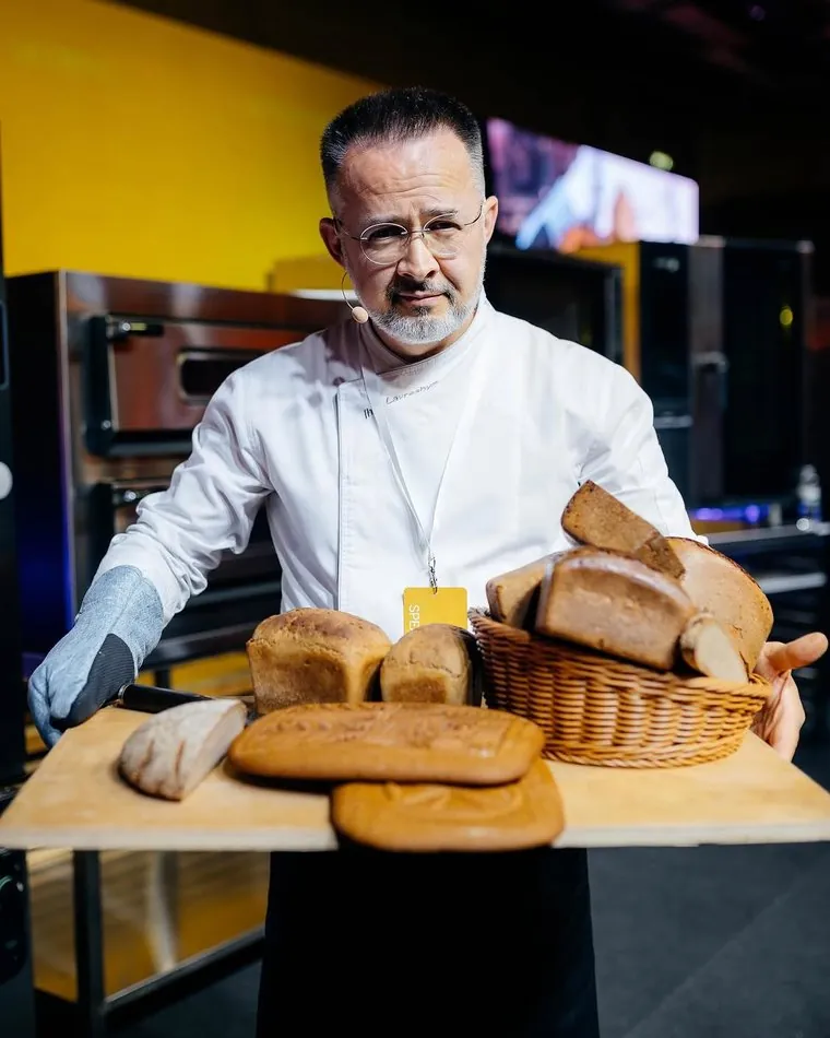 Ігор Лаврешін — професійний пекар з випічкою